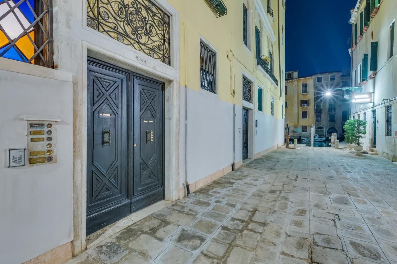 San Moise Luxury Apartment Venice Exterior photo